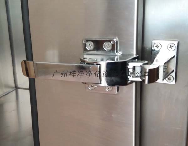 電子互鎖傳遞窗優(yōu)質(zhì)、堅(jiān)固的門(mén)把手