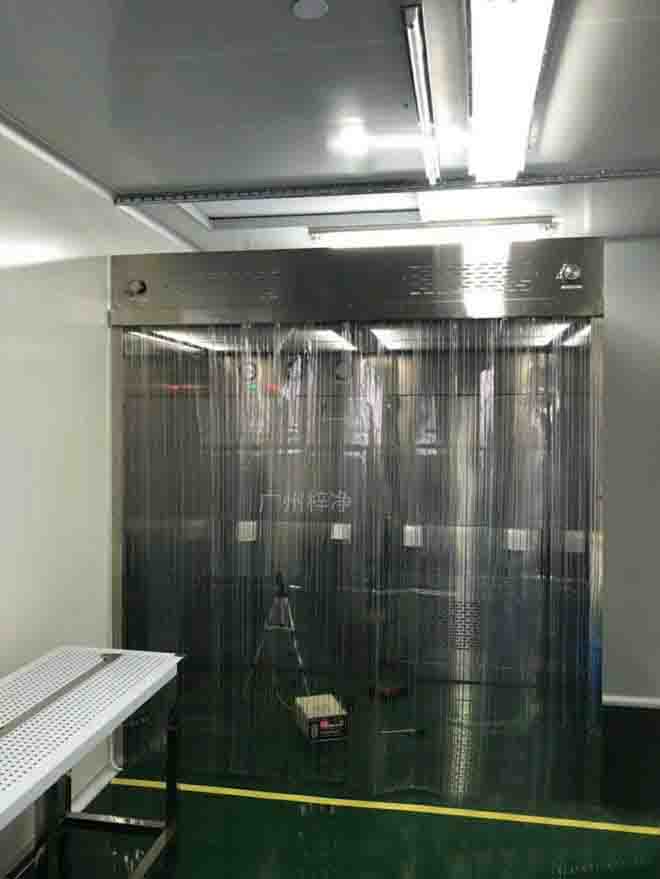 負壓稱量罩結構圖由初效、中效、高效、風機等部件組成 負壓稱量罩結構圖由初效、中效、高效、風機等部件組成