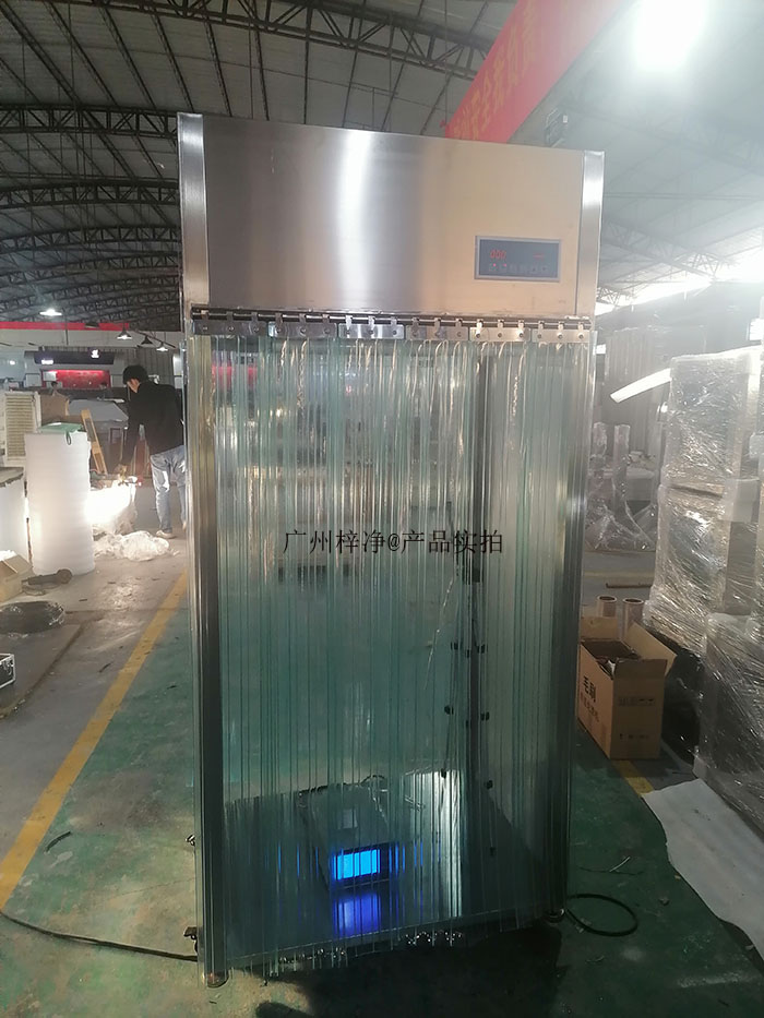 層流采樣車又叫潔凈采樣車或者無菌采樣車，層流罩