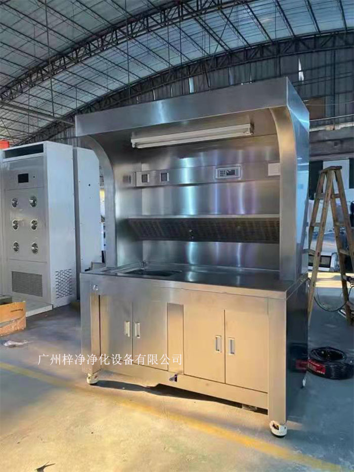 不銹鋼取材臺產(chǎn)品制作現(xiàn)場實拍圖 不銹鋼取材臺產(chǎn)品制作現(xiàn)場實拍圖