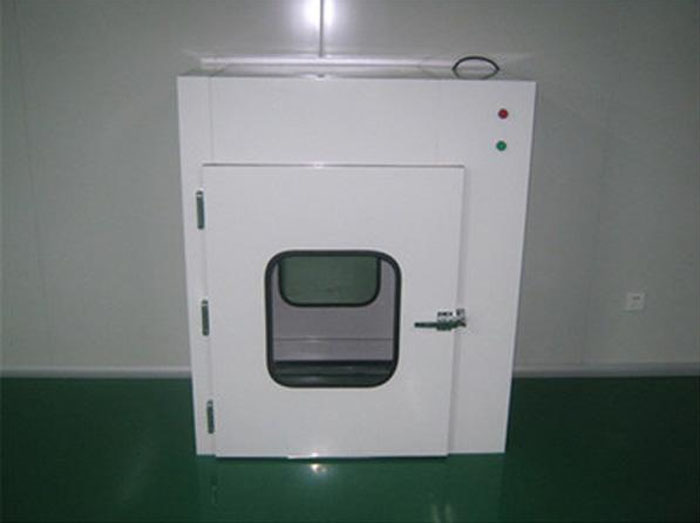 落地式傳遞窗在物料進出潔凈區，必須嚴格與人流通道分開，由生產車間物料專用通道進出。